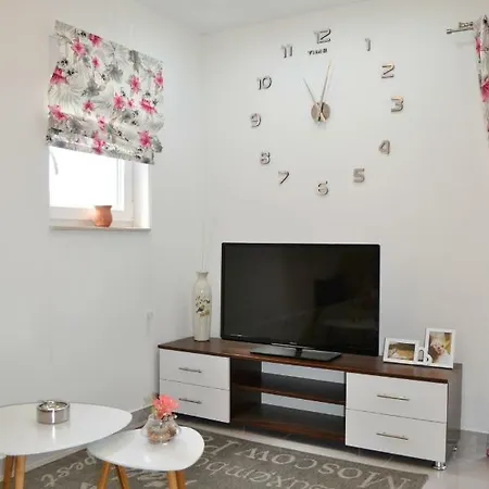 Appartement 4 Apartmens Private Pool 20people Max
