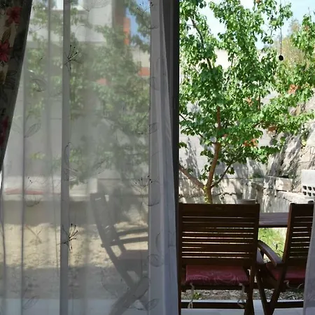 4 Apartmens Private Pool 20people Max *