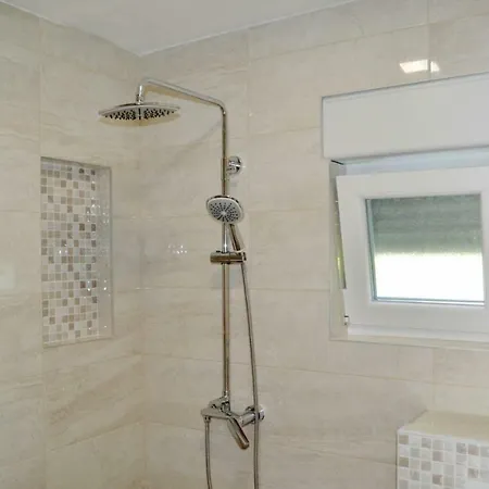 Appartement 4 Apartmens Private Pool 20people Max Solin